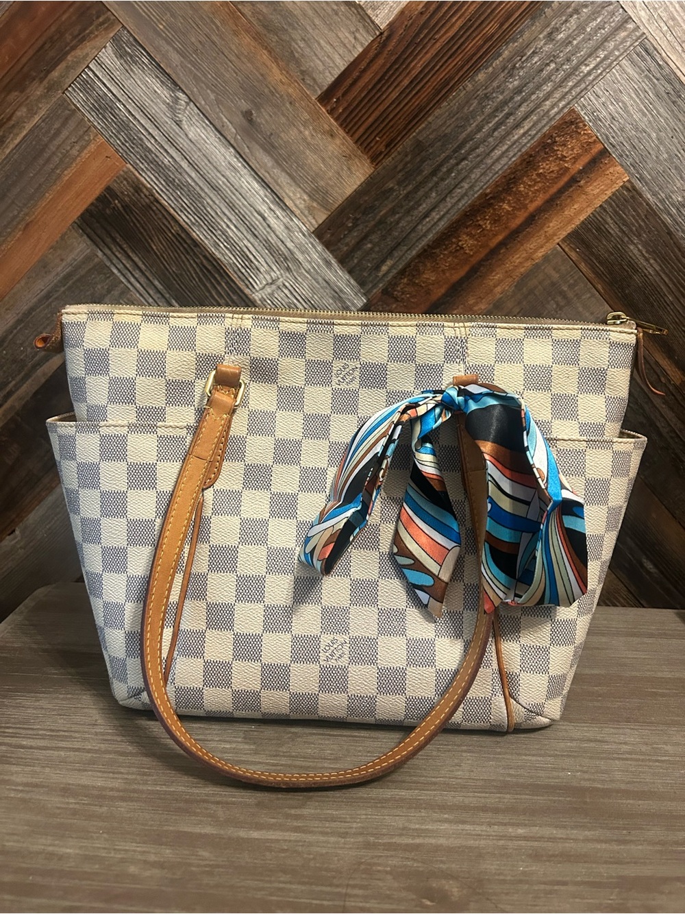 Louis Vuitton Monogram Pochette
